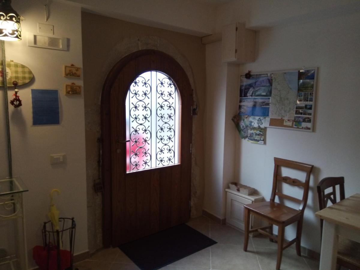 Il Vicoletto B&B Alfedena Luaran gambar